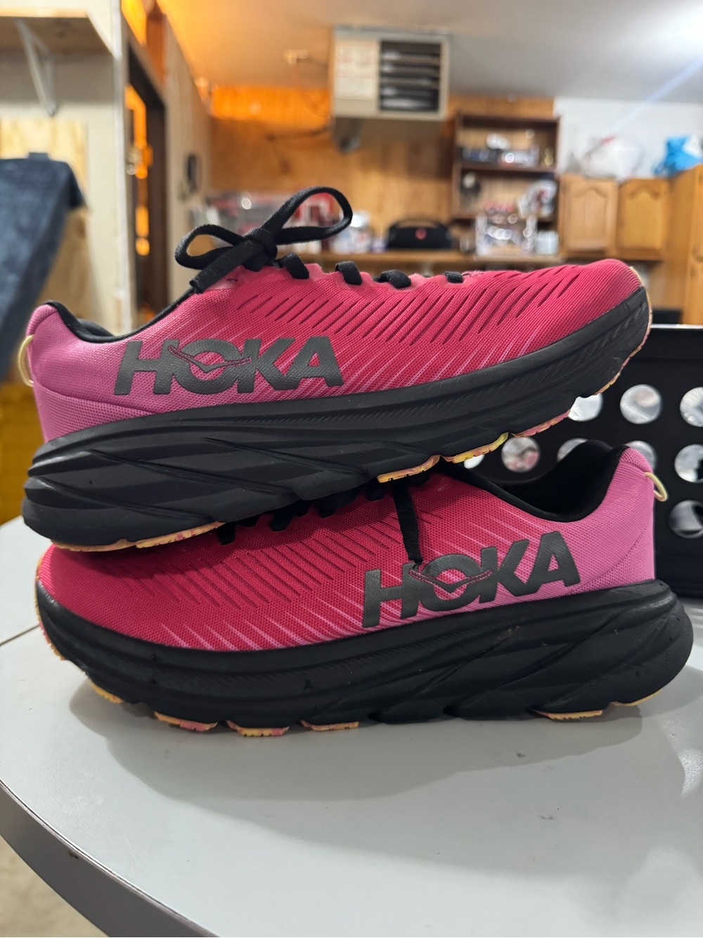 Hoka One One Women’s Rincon 3 vent mesh Shoes size 7.5 B